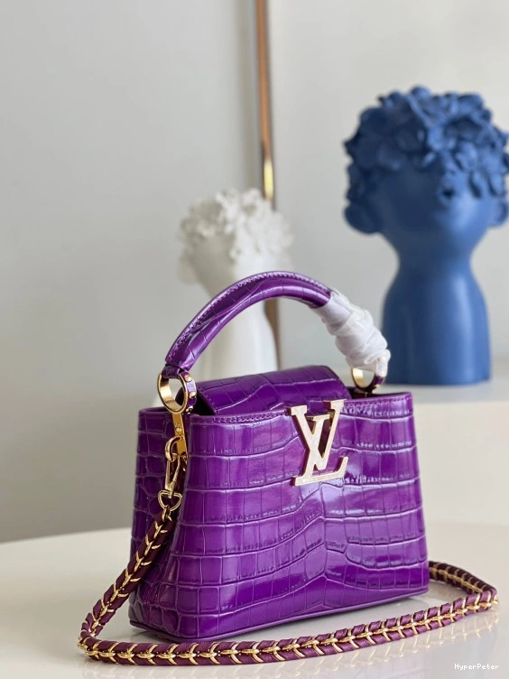 MINI LOUIS CAPUCINES VUITTON 0711
